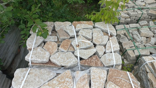 Гранитный плитняк галтованный для парковки купить в Чебаркуле