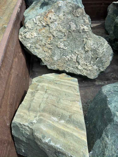 Ландшафтные глыбы зелёные 200-500 килограмм купить в Чебаркуле