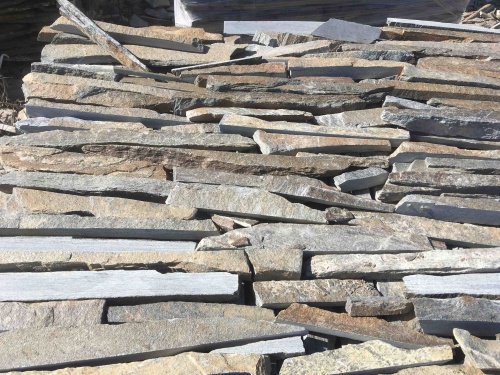 Горбушка златолит мультиколор для облицовки купить в Чебаркуле