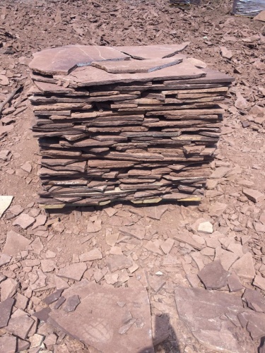 Плитняк лемезит бордовый для цоколя 1,5-2 см купить в Чебаркуле