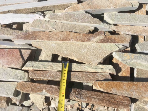 Горбушка златолит золотистый для облицовки купить в Чебаркуле