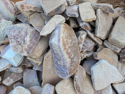 Златолит жёлтый, жёлто-зелёный глыбки и валуны для ланшафтного дизайна купить в Чебаркуле