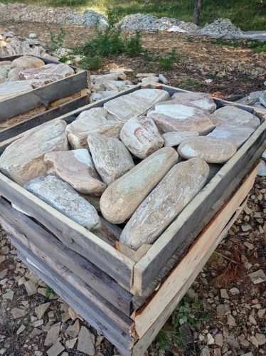 Златолит жёлтый, жёлто-зелёный глыбки и валуны для ланшафтного дизайна купить в Чебаркуле