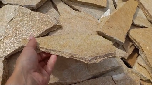 Плитняк златолит жёлтый для цоколя купить в Чебаркуле